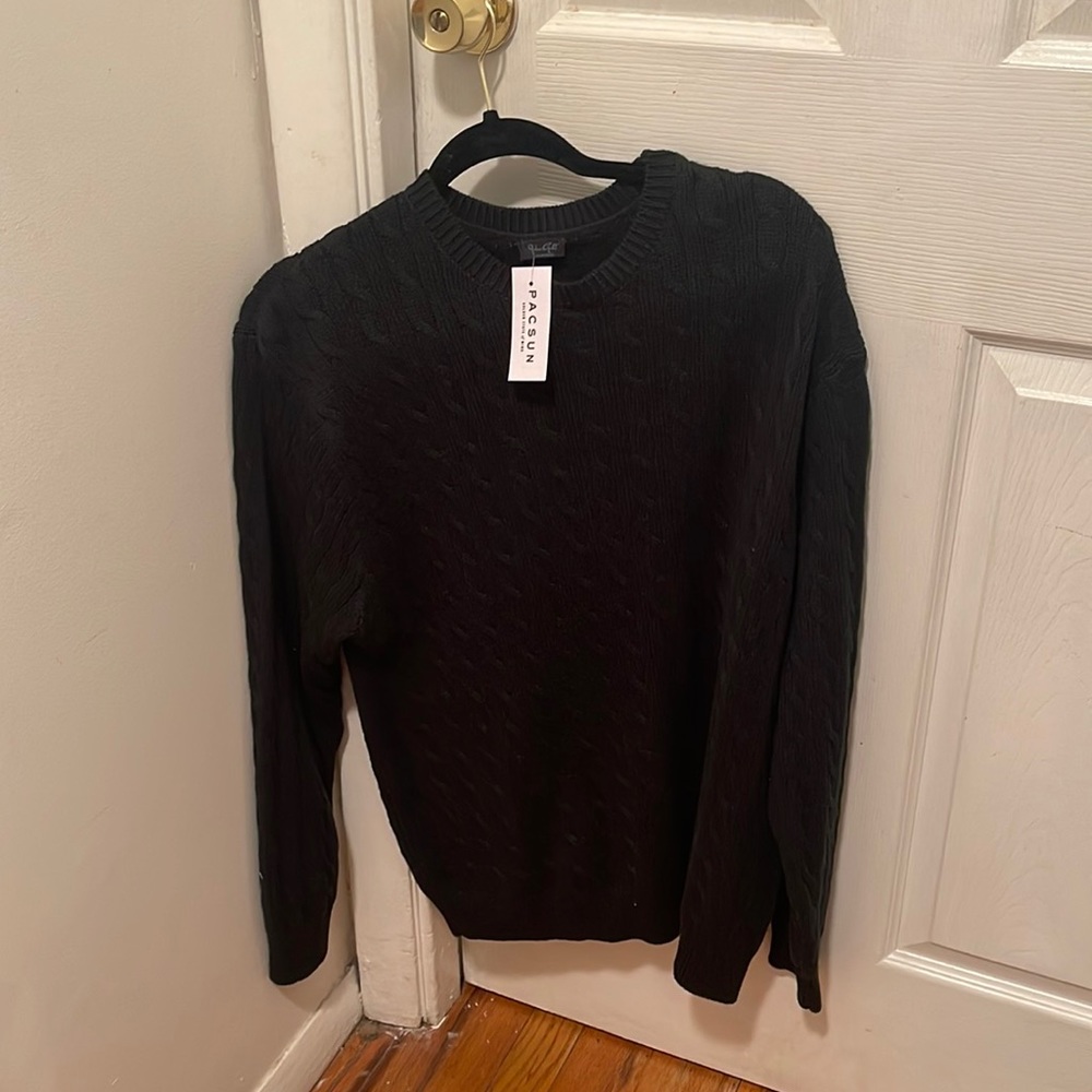 New brandy Melville sweater